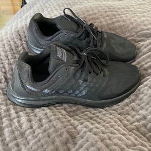 Worn a couple times too narrow for my feet